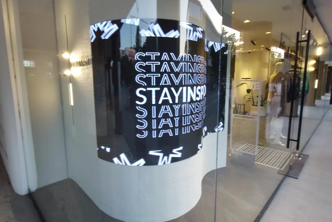 Curved product page 3