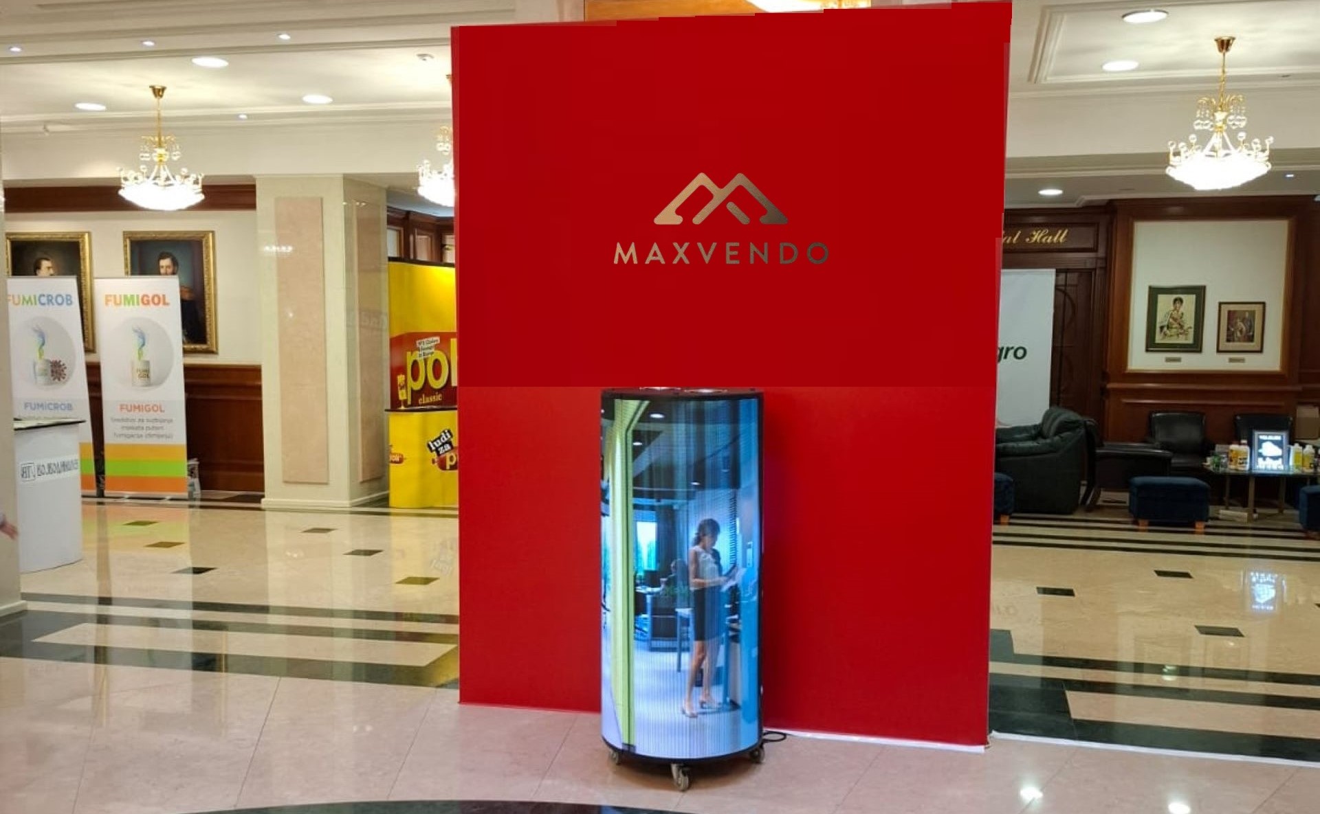 Cylinder LED screens