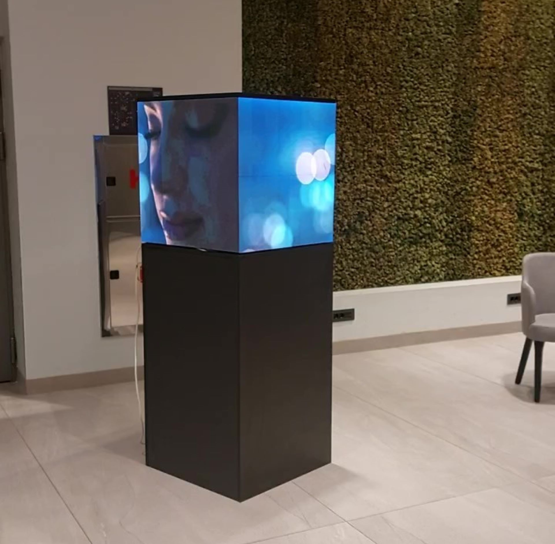 Cube LED screens